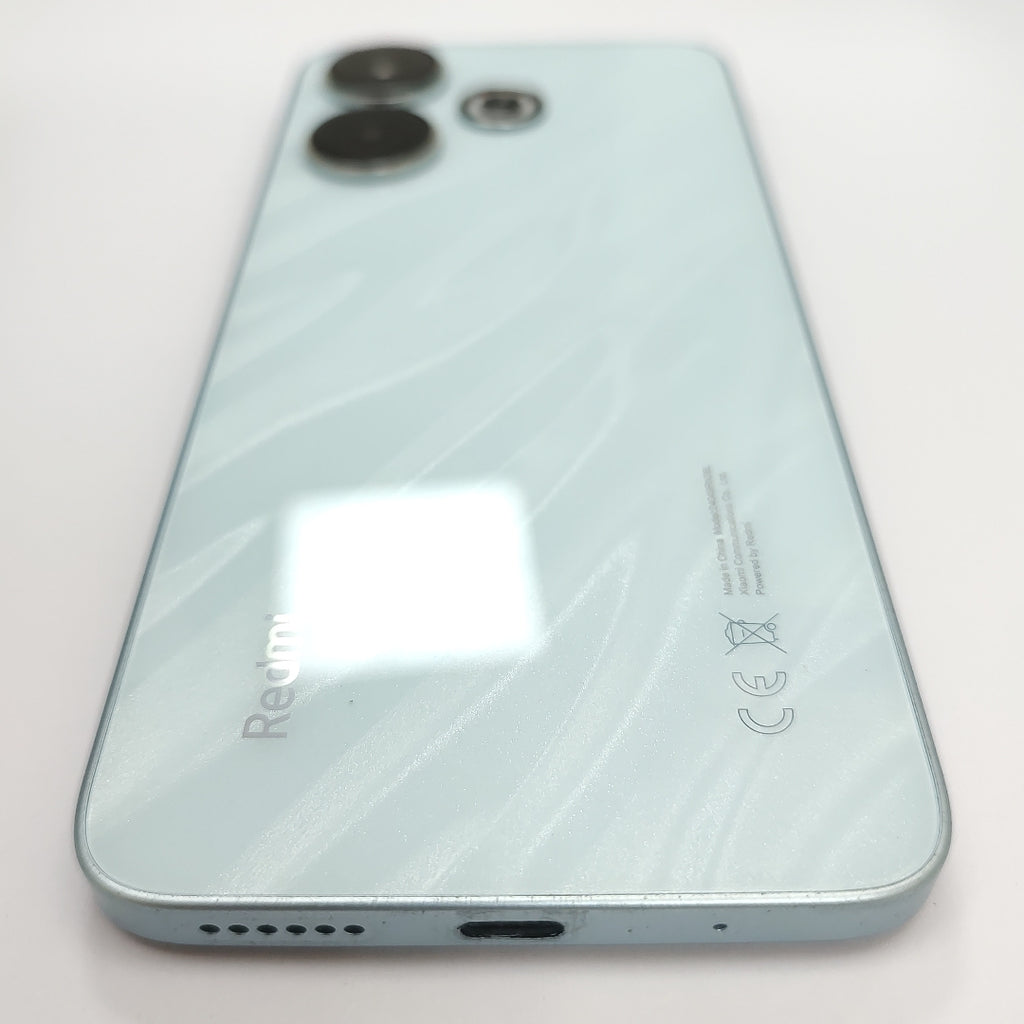 CELULAR XIAOMI REDMI 13 24049RN28L (2024) 256 GB 8 GB RAM (SEMINUEVO)