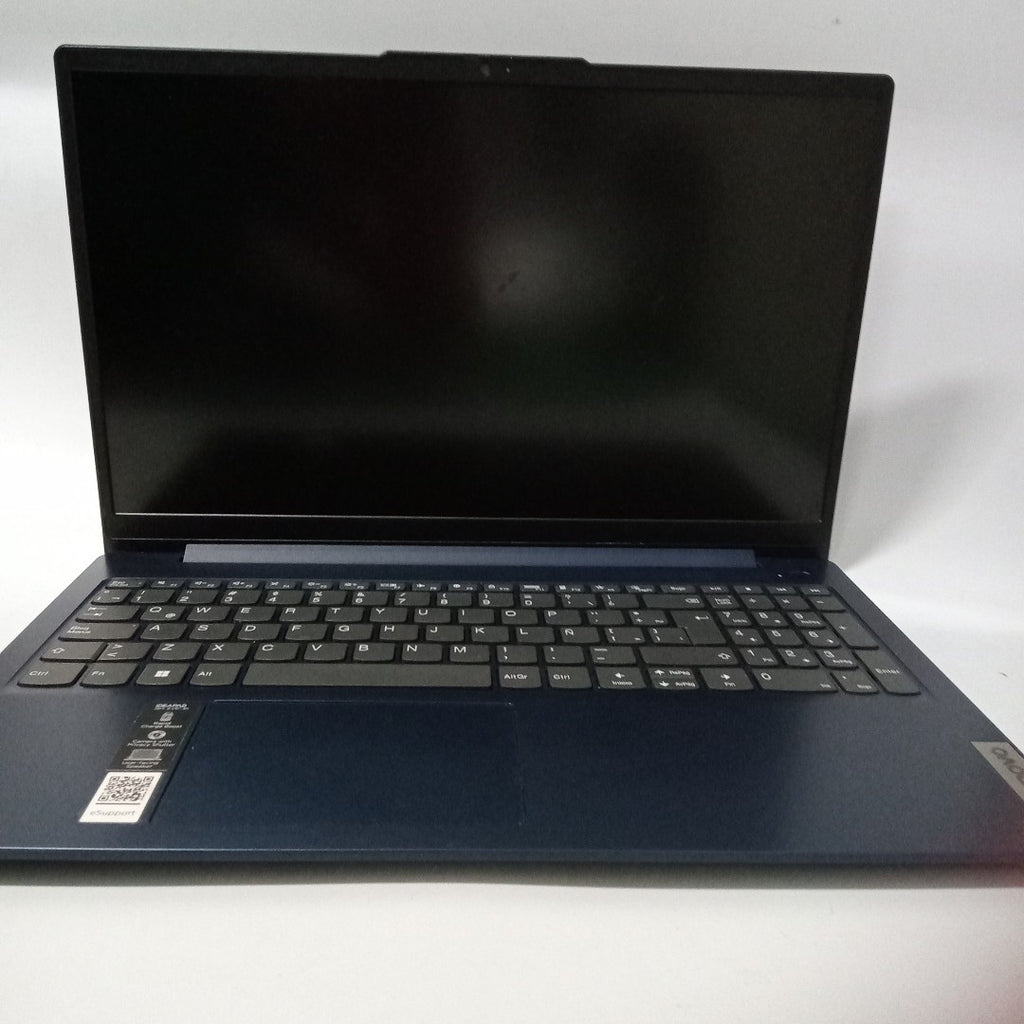 LAPTOP LENOVO IDEAPAD SLIM 3 15IAN8 (2023) 256 GB SSD 8 GB RAM (SEMINUEVO)