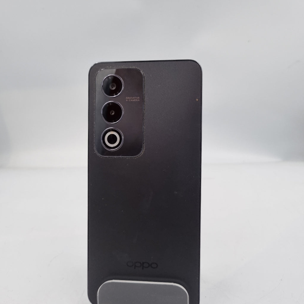 CELULAR OPPO  A80 5G CPH2639 (2024) 256 GB 8 GB RAM (SEMINUEVO)