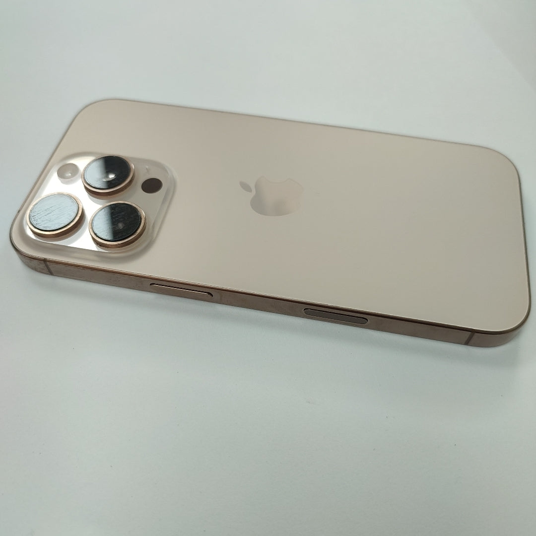 CELULAR APPLE IPHONE 16 PRO A3292 (2024) 512 GB 8 GB RAM (SEMINUEVO)