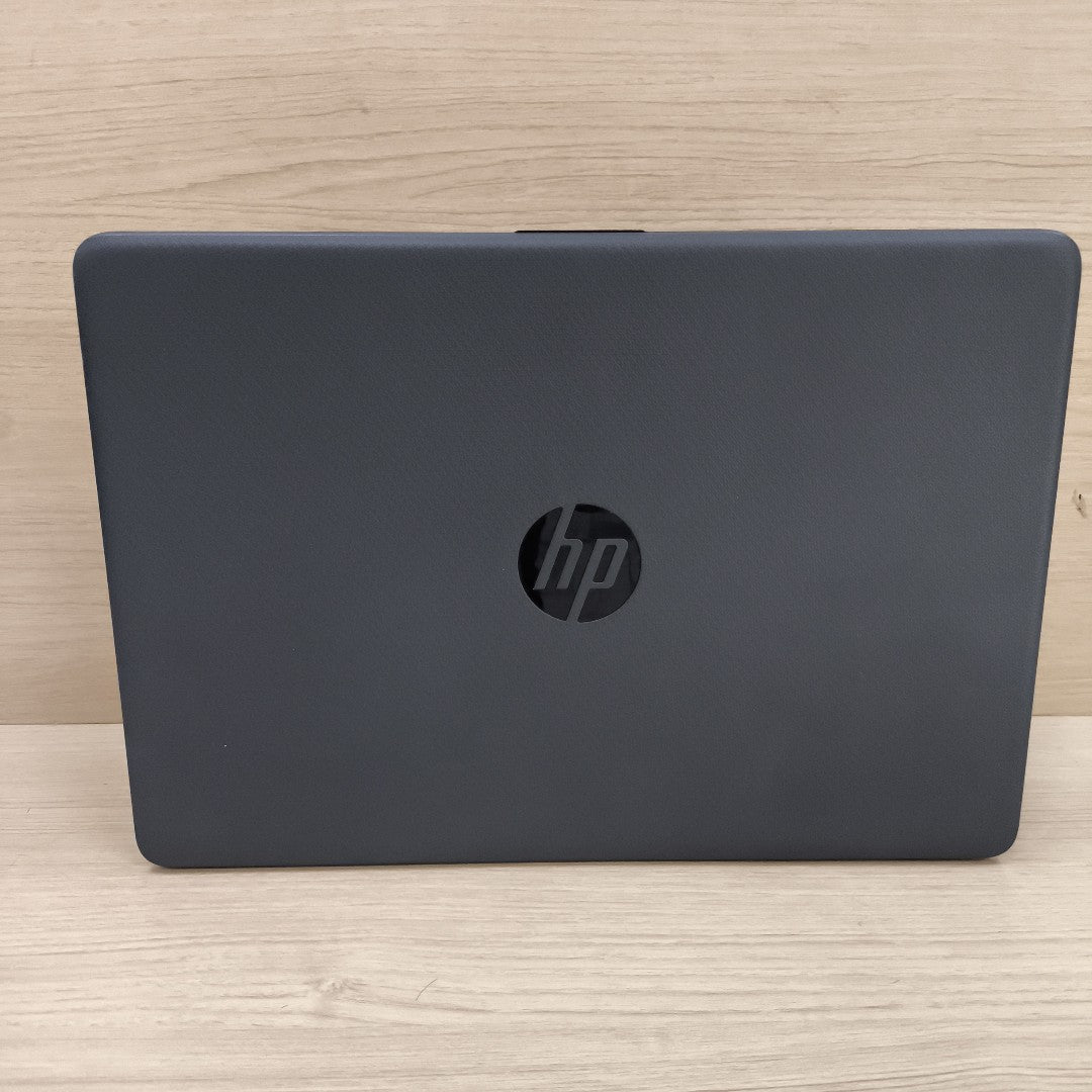 LAPTOP HP 14-CF2081LA (2021) 256 GB SSD 8 GB RAM (SEMINUEVO)