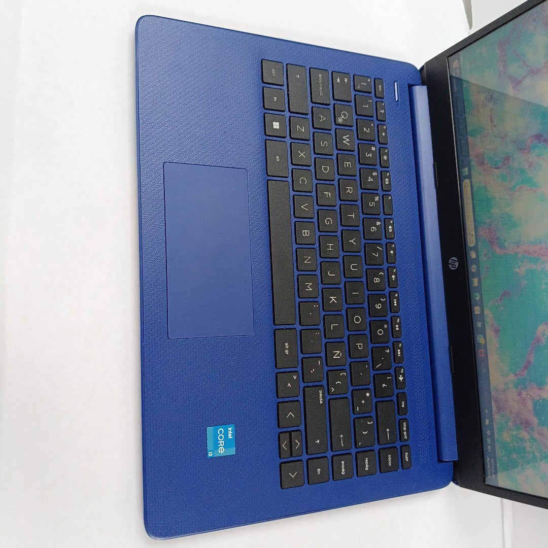 LAPTOP HP 14-DQ2521LA (2022) 256 GB SSD 8 GB RAM (SEMINUEVO)