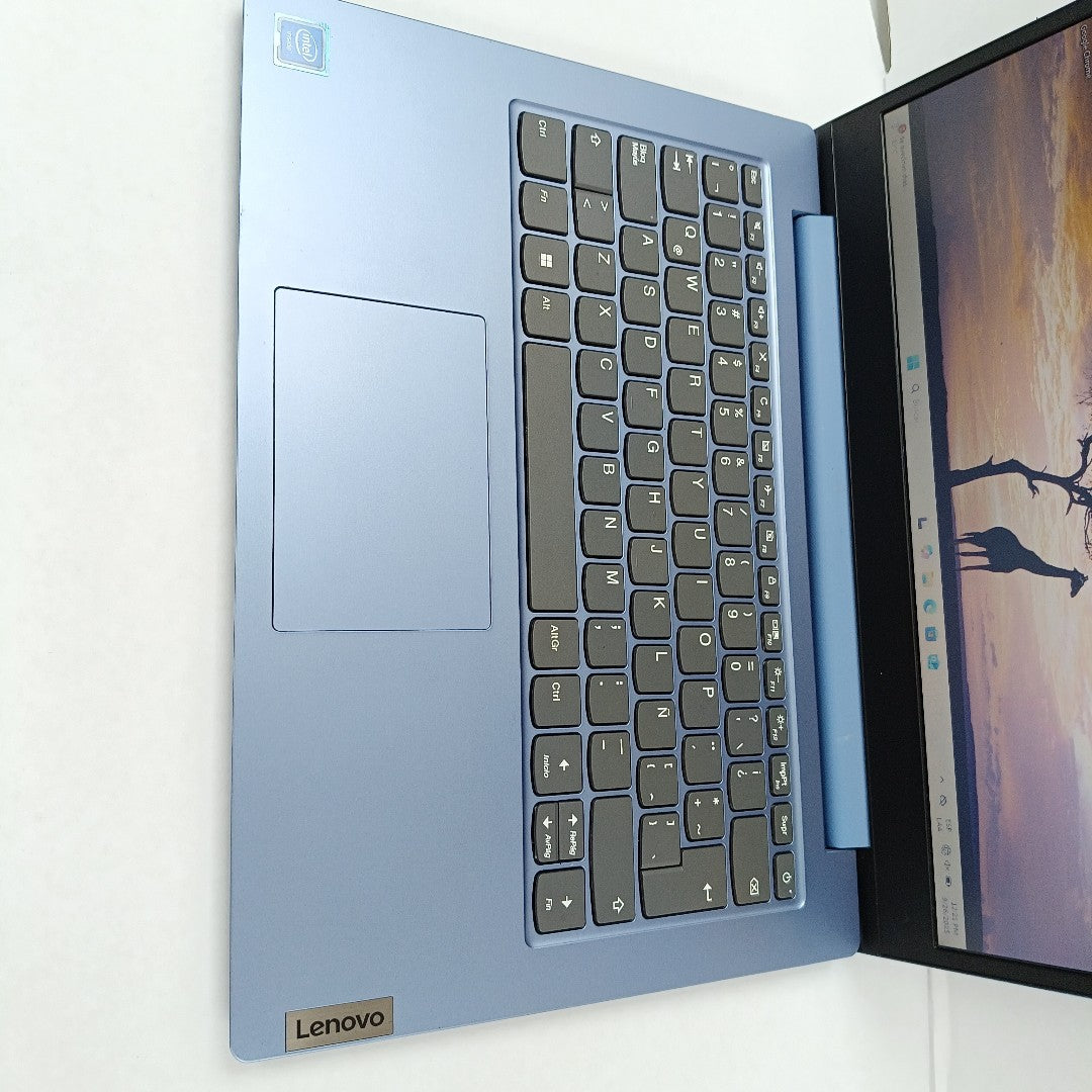 LAPTOP LENOVO IDEAPAD 1 14IGL05 (2022) 128 GB SSD 4 GB RAM (SEMINUEVO)