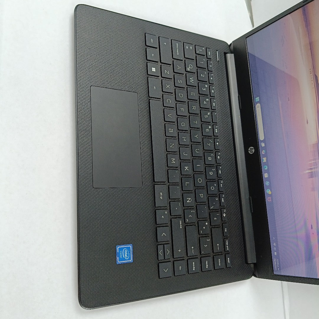 LAPTOP HP 14-DQ0509LA (2023) 128 GB SSD 4 GB RAM (SEMINUEVO)