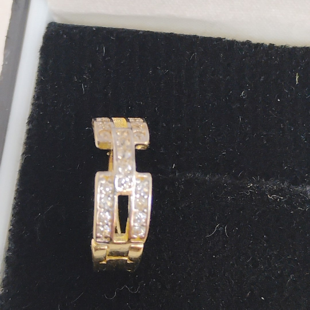 HUGGIES ORO 14K 2.3 (NUEVO)