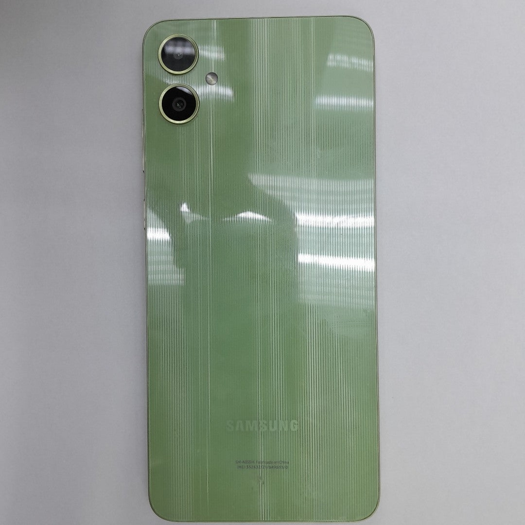 CELULAR SAMSUNG GALAXY A05 SM-A055M (2023) 64 GB 4 GB RAM (SEMINUEVO)