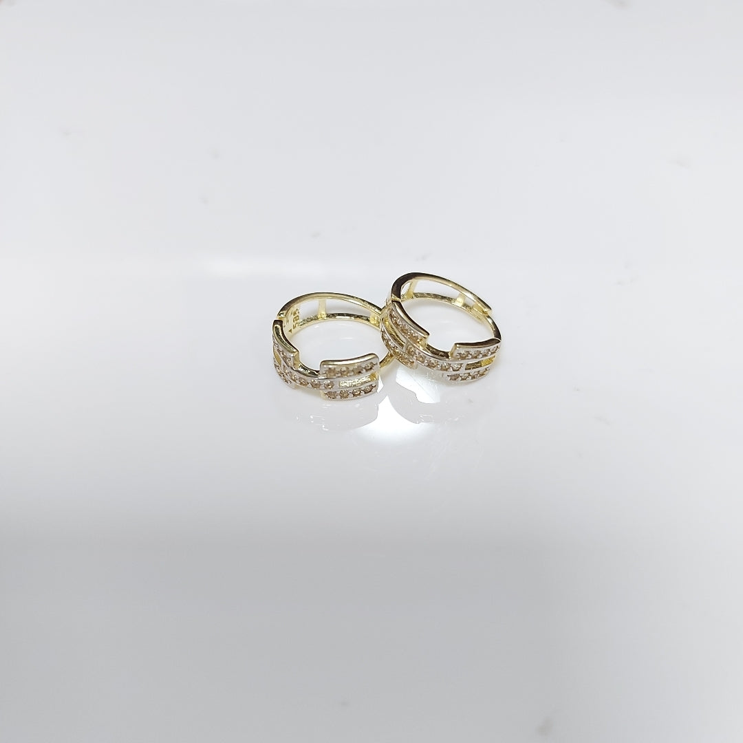 HUGGIES ORO 14K 2.2 (NUEVO)