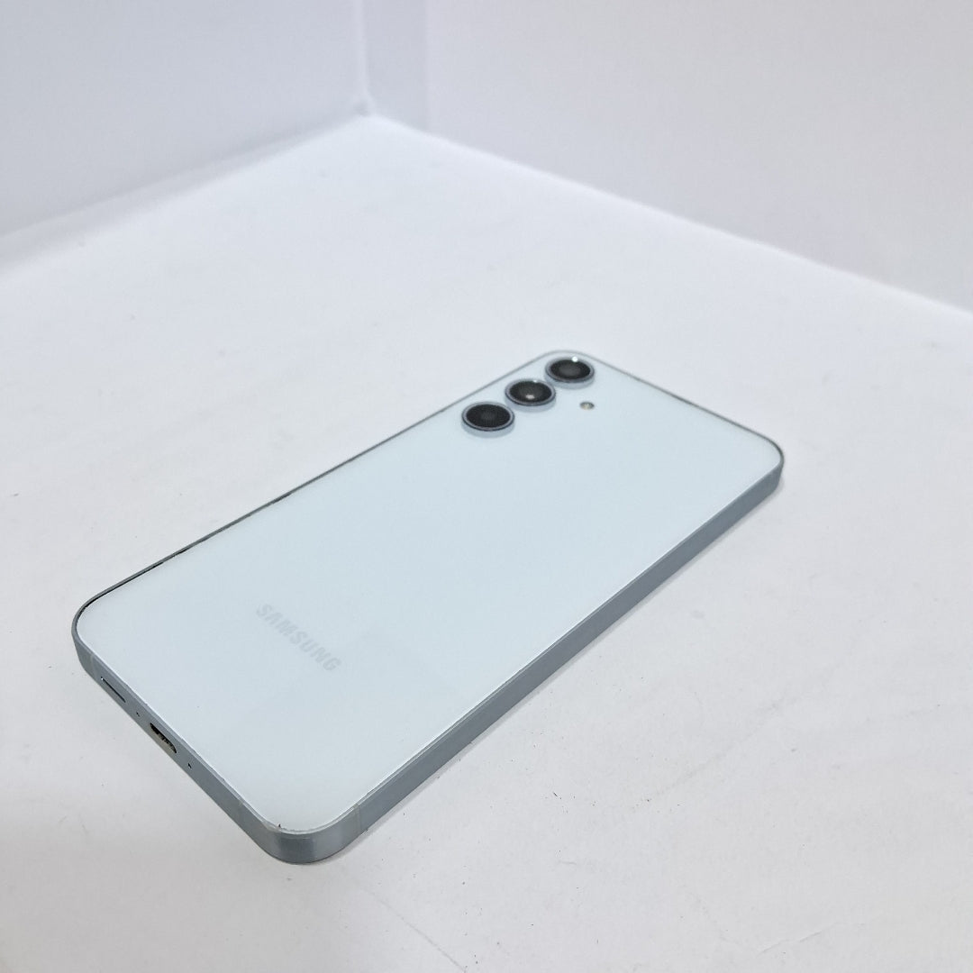 CELULAR SAMSUNG GALAXY A55 5G SM-A556E (2024) 128 GB 8 GB RAM (SEMINUEVO)
