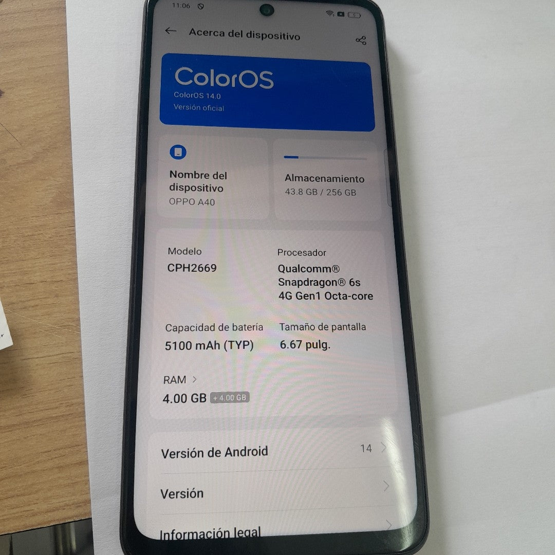 CELULAR OPPO  A40 CPH2669 (2024) 256 GB 4 GB RAM (SEMINUEVO)