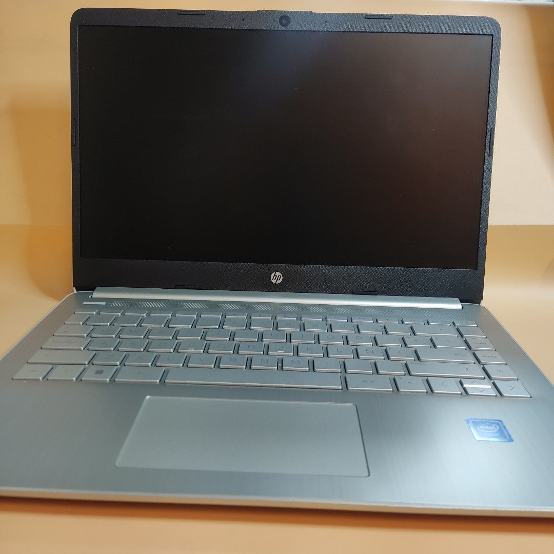 LAPTOP HP 14-DQ0527LA (2023) 256 GB SSD 8 GB RAM (SEMINUEVO)