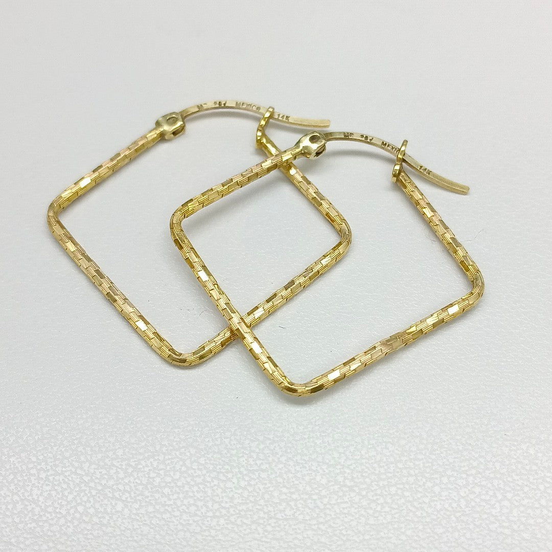 ARRACADAS PAR ORO 14 K 2 GRMS (SEMINUEVO)