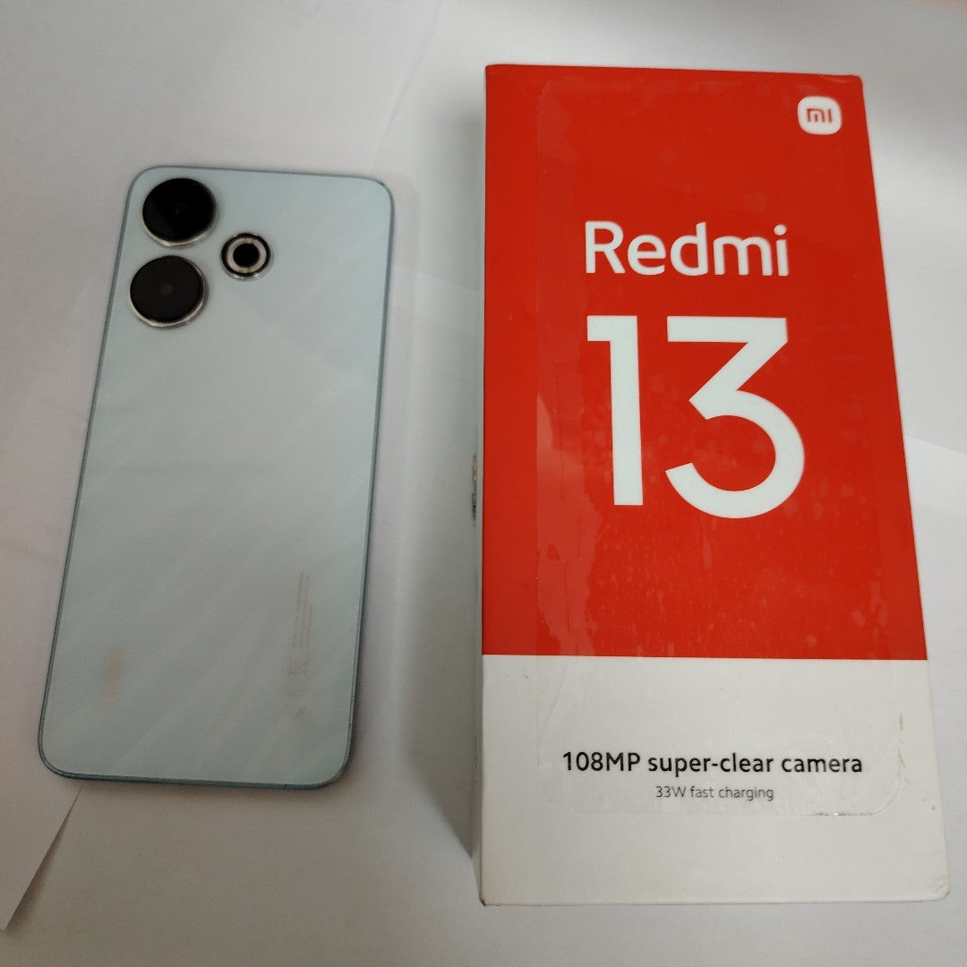 CELULAR XIAOMI REDMI 13 24049RN28L (2024) 256 GB 8 GB RAM (SEMINUEVO)