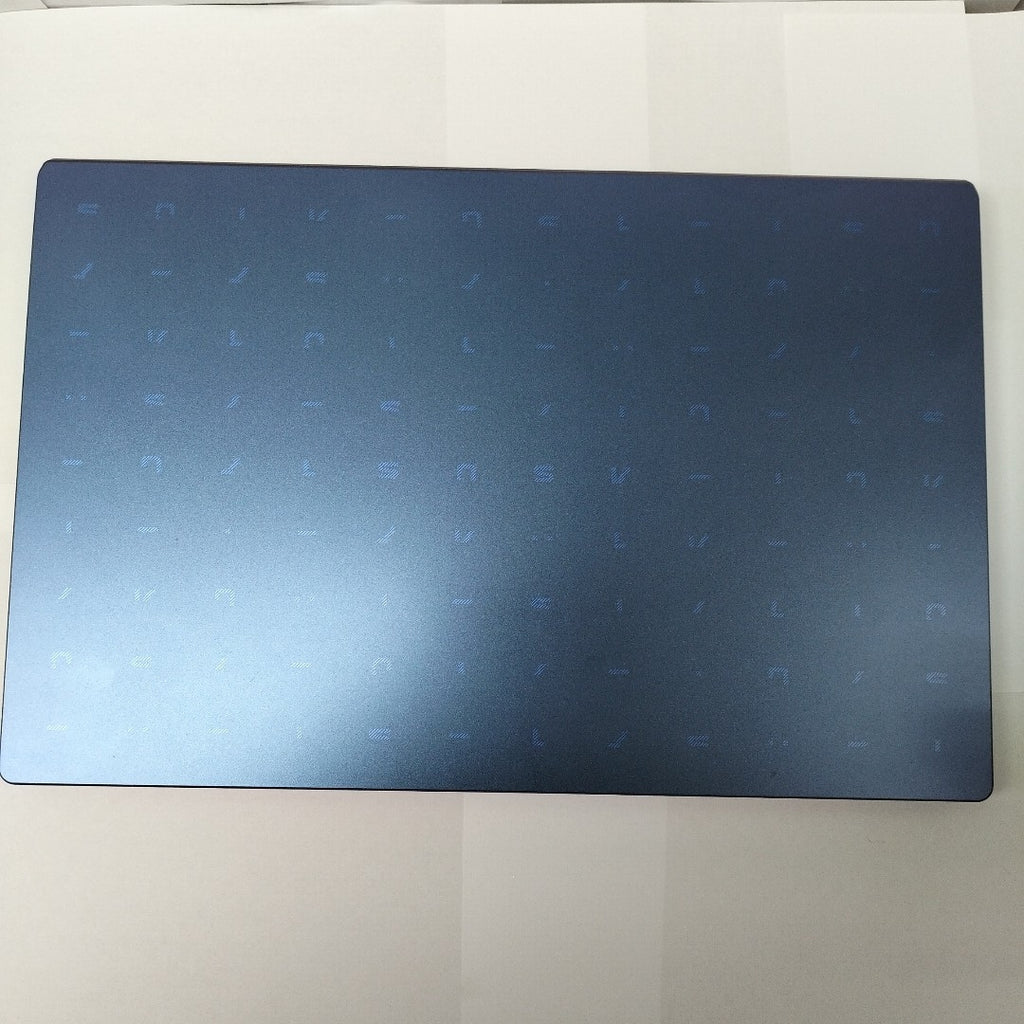LAPTOP ASUS VIVOBOOK E510KA-BR760W (2024) 128 GB SSD 4 GB RAM (SEMINUEVO)