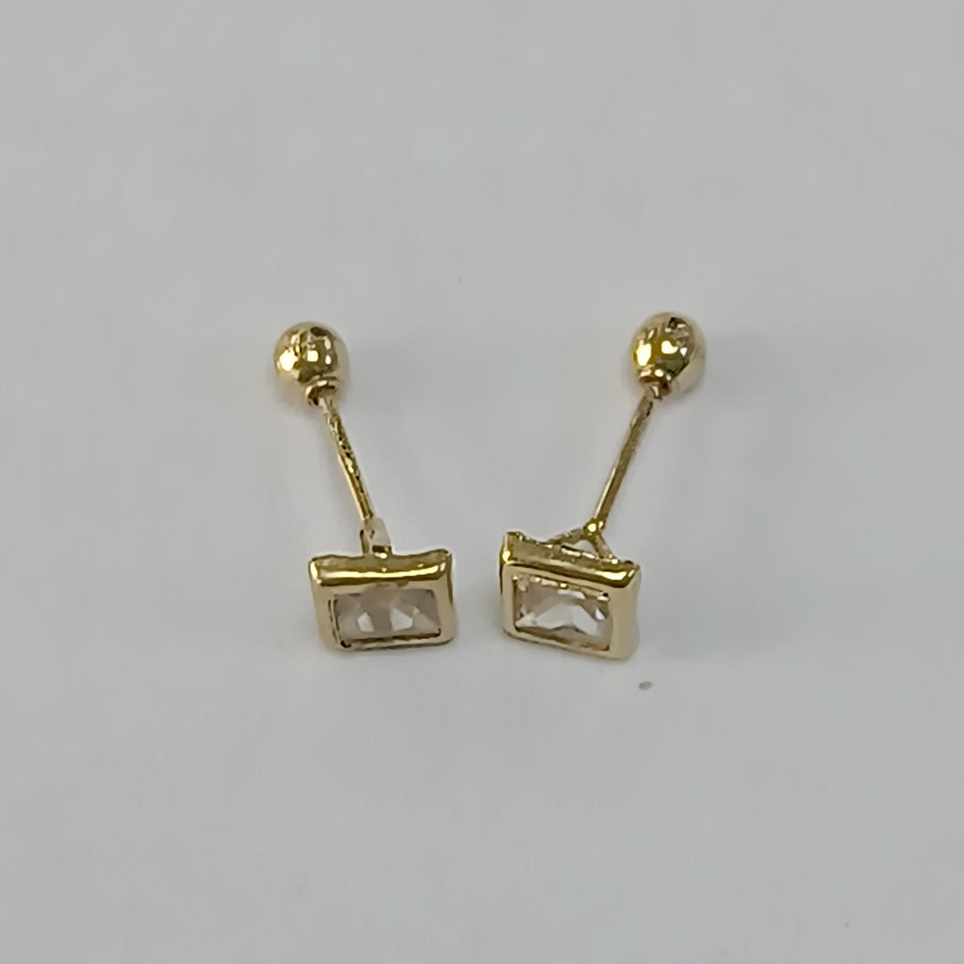 BROQUELES PAR. ORO. 14 K 0.3 GRMS (SEMINUEVO)