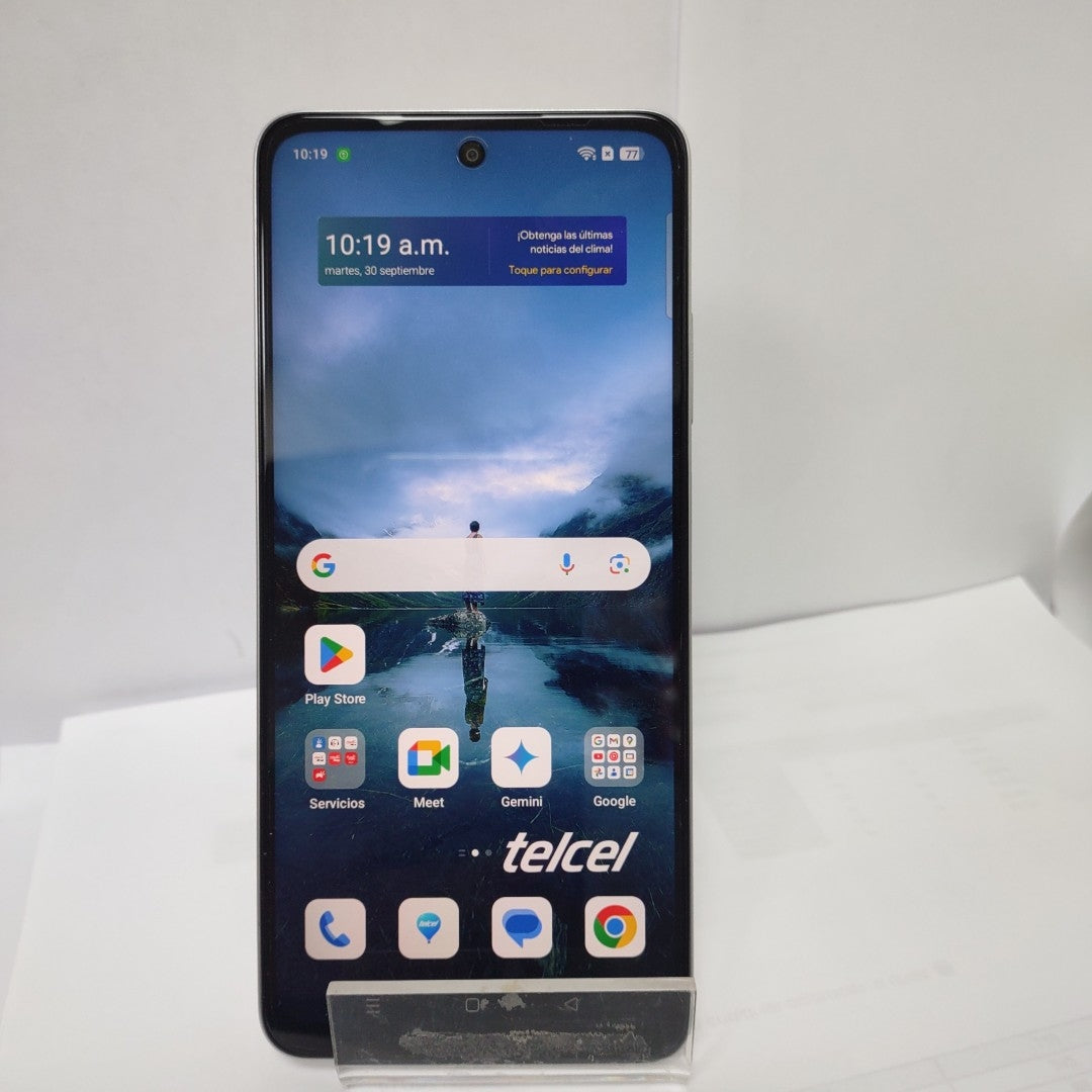 CELULAR OPPO  A5 CPH2727 (2025) 256 GB 4 GB RAM (SEMINUEVO)