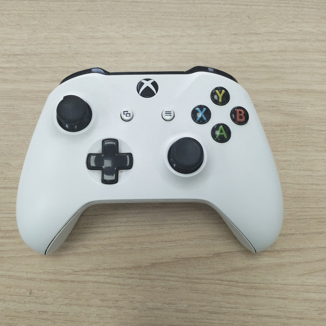 CONSOLA DE VIDEOJUEGO MICROSOFT XBOX ONE S 500 GB  (SEMINUEVO)