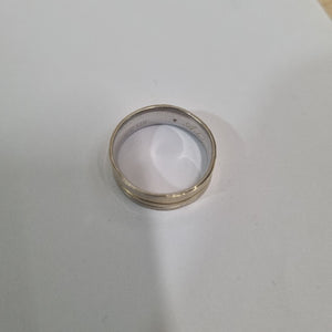 ARGOLLA. ORO, ORO BLANCO. 14 K 2.9 GRMS (SEMINUEVO)