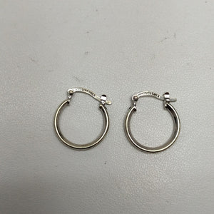 ARRACADAS PAR. ORO BLANCO. 10 K 1.5 GRMS (SEMINUEVO)