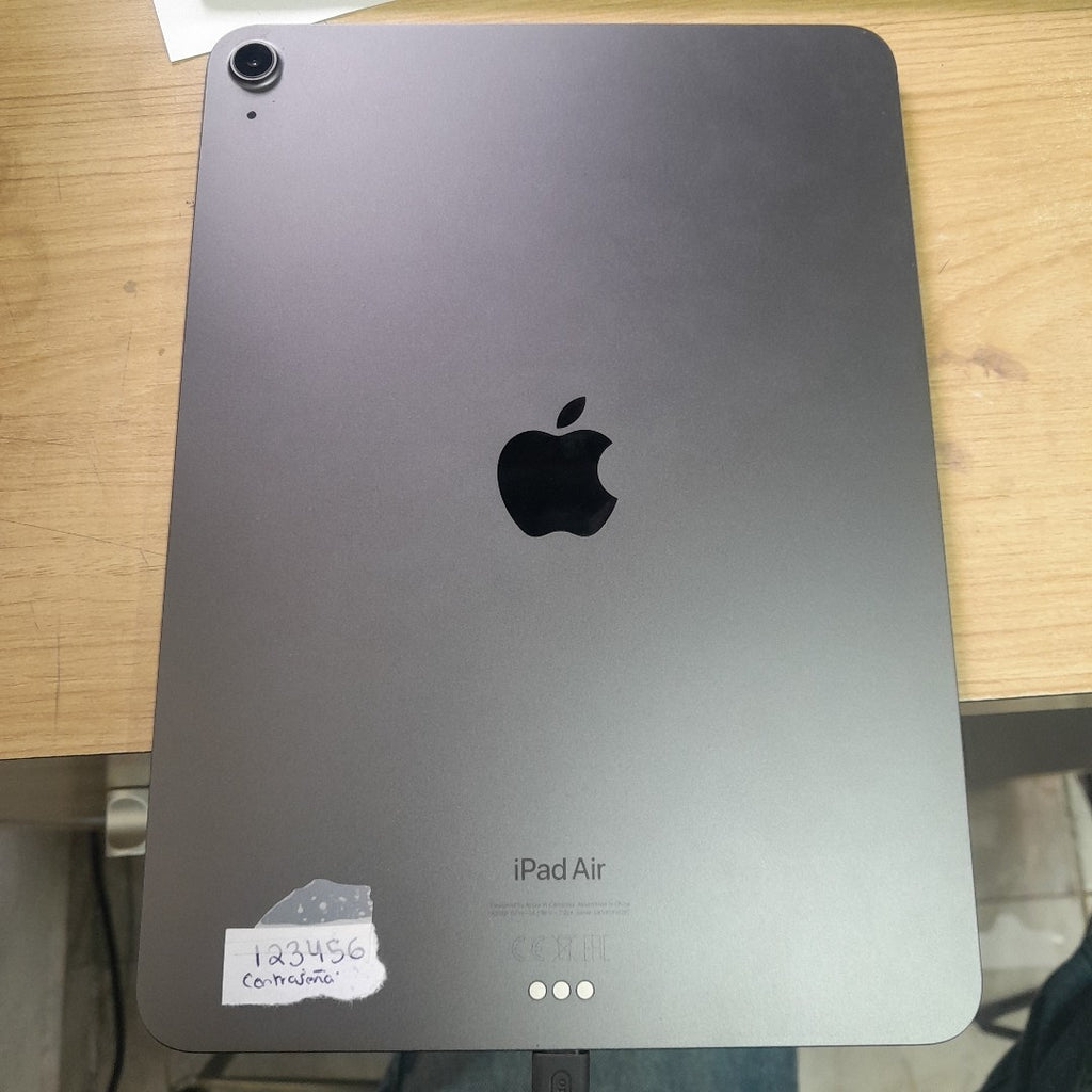 TABLETA APPLE IPAD AIR 5 A2588 64 GB 8 GB RAM (SEMINUEVO)