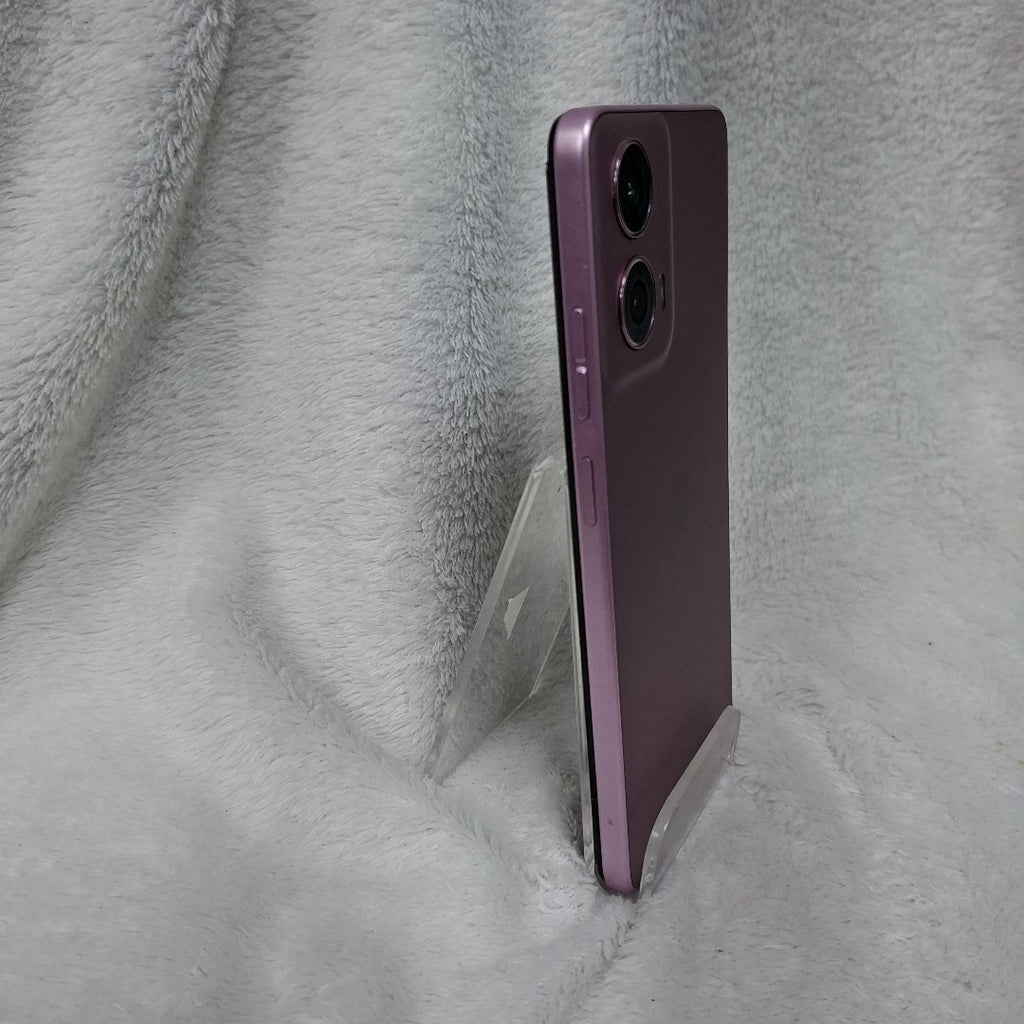 CELULAR MOTOROLA MOTO G24 XT2423-1 (2024) 256 GB 4 GB RAM (SEMINUEVO)