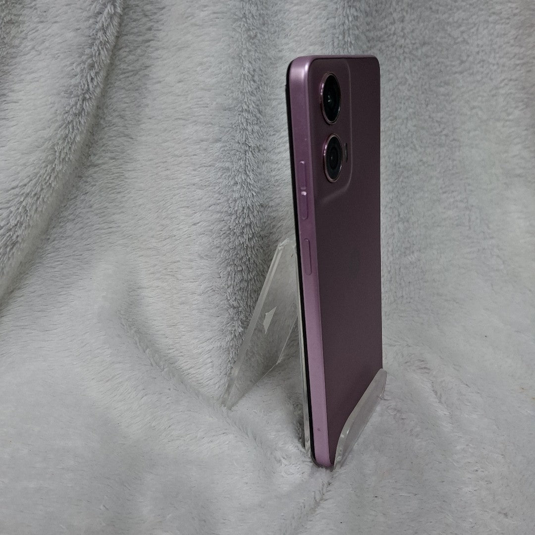 CELULAR MOTOROLA MOTO G24 XT2423-1 (2024) 256 GB 4 GB RAM (SEMINUEVO)