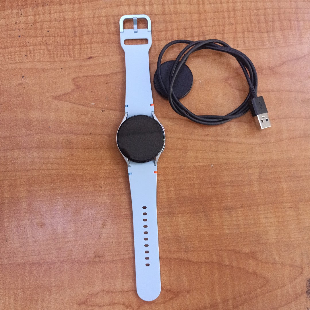 SMARTWATCH SAMSUNG GALAXY WATCH FE SM-R861 40 MM GPS (SEMINUEVO)