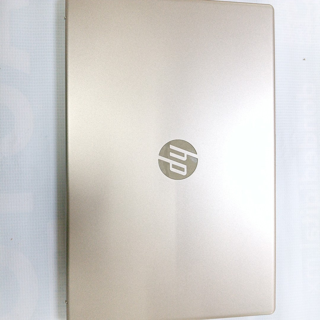 LAPTOP HP 15-FD281LA (2025) 512 GB SSD 16 GB RAM (SEMINUEVO)