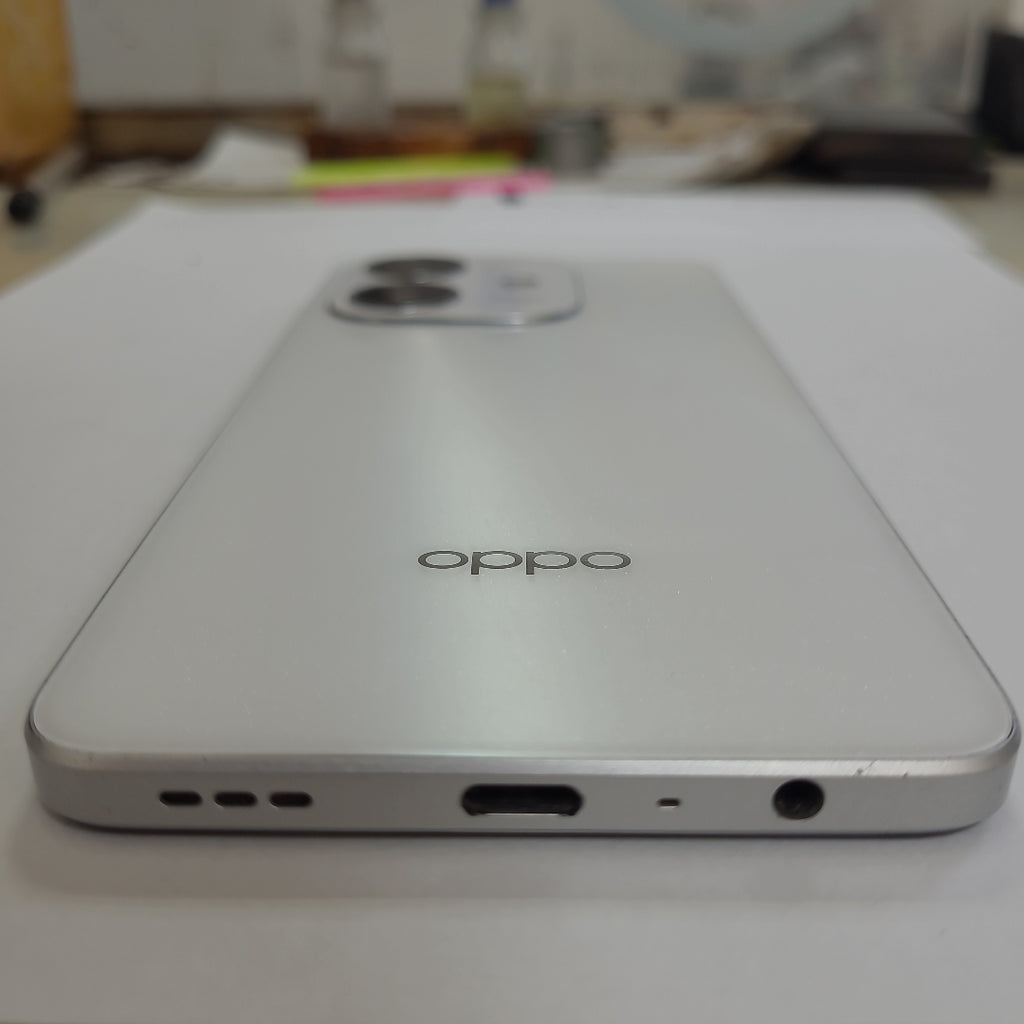 CELULAR OPPO  A60 CPH3669 256 GB 8 GB RAM (SEMINUEVO)