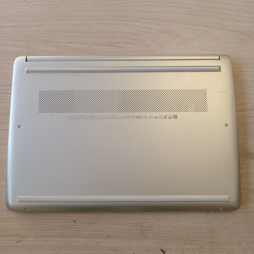 LAPTOP HP 14-DQ2502LA (2022) 256 GB SSD 8 GB RAM (SEMINUEVO)
