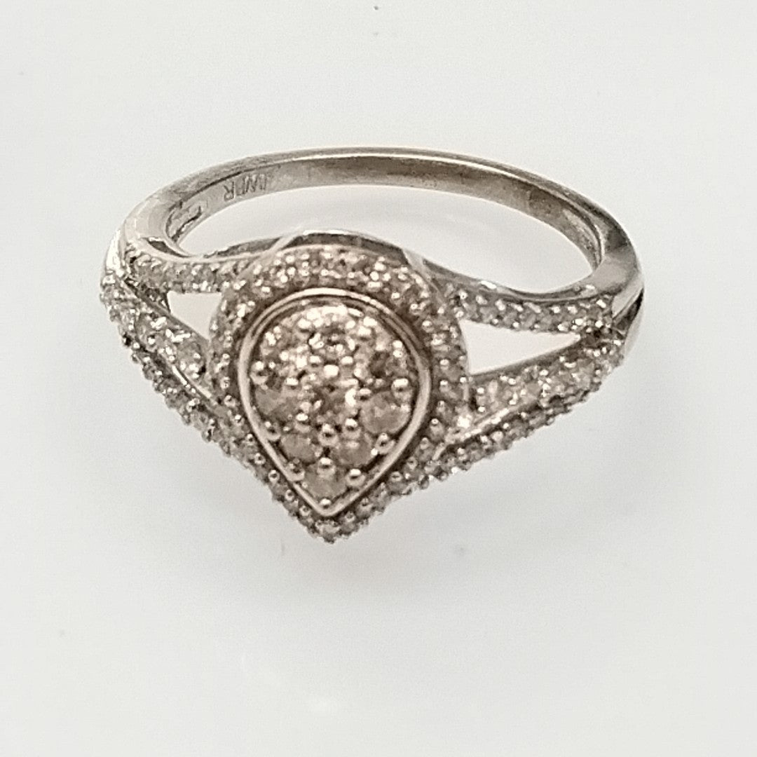 ANILLITO. ORO BLANCO. 10 K 2.5 GRMS (SEMINUEVO)