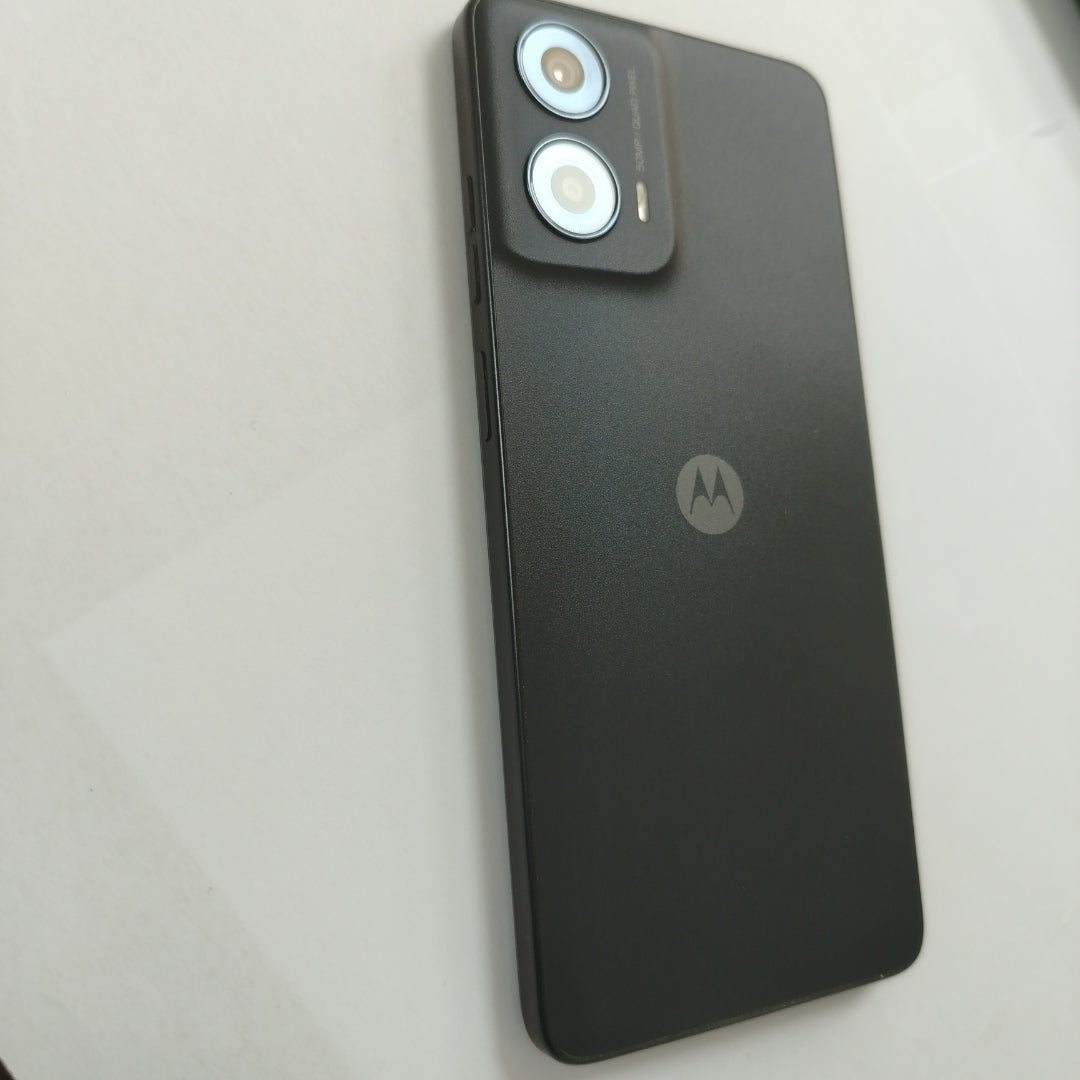 CELULAR MOTOROLA MOTO G24 XT2423-1 (2024) 256 GB 4 GB RAM (SEMINUEVO)