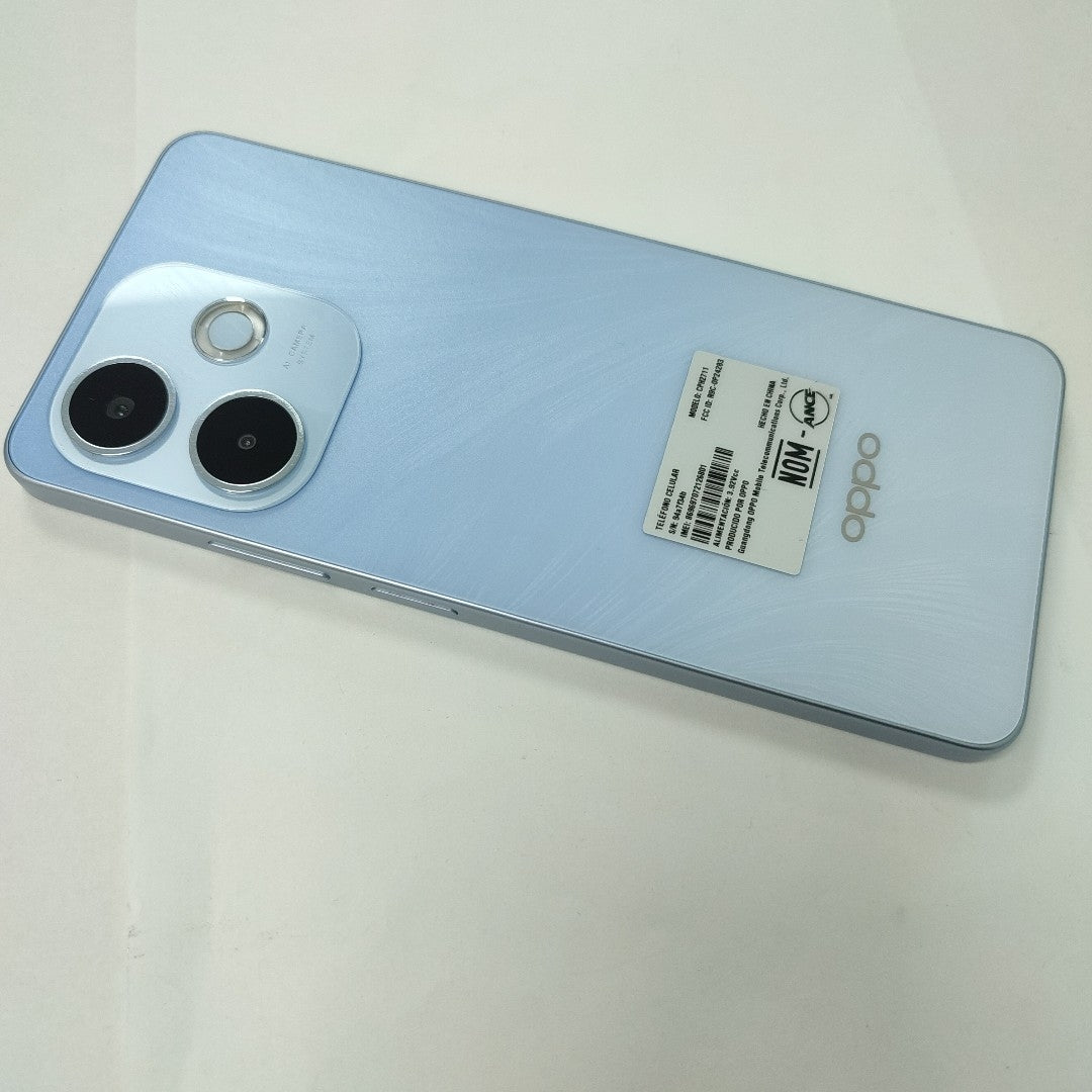 CELULAR OPPO  A5 PRO CPH2711 (2025) 256 GB 8 GB RAM (SEMINUEVO)