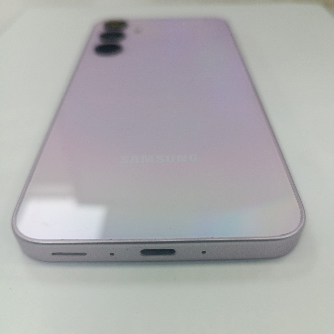CELULAR SAMSUNG GALAXY A35 5G SM-A356E (2024) 128 GB 6 GB RAM (SEMINUEVO)