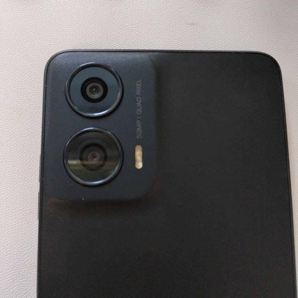 CELULAR MOTOROLA MOTO G24 XT2423-1 (2024) 256 GB 4 GB RAM (SEMINUEVO)