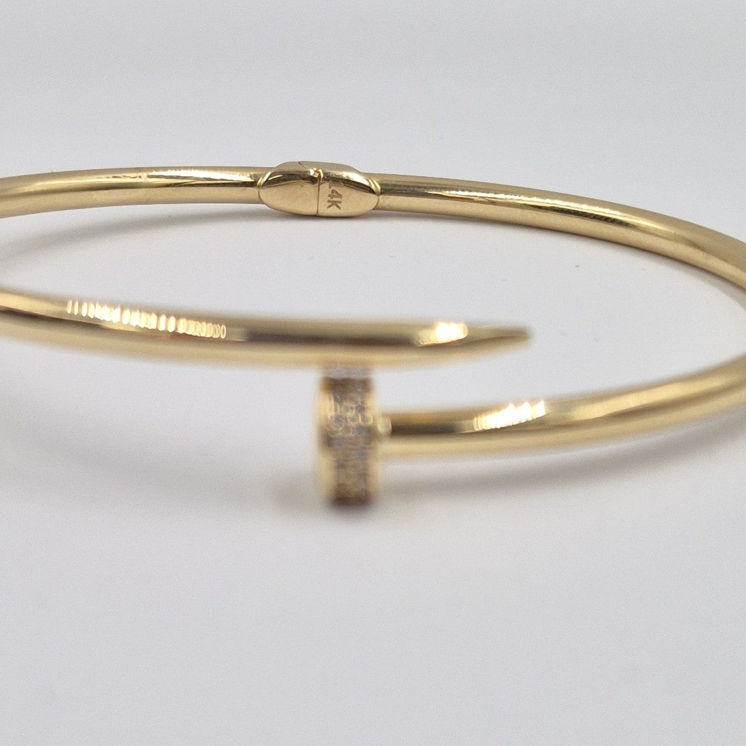 PULSERA CLAVO ORO 14K 7.6 (NUEVO)
