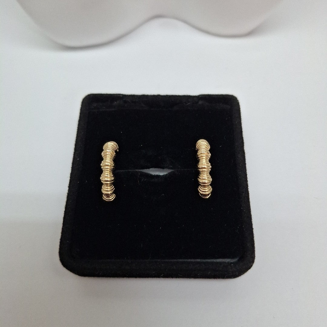HUGGIES ORO 14K 2.9 (NUEVO)
