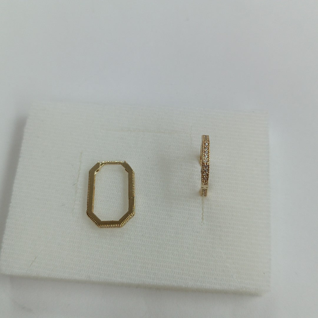 HUGGIES ORO 14K 2.9 (NUEVO)