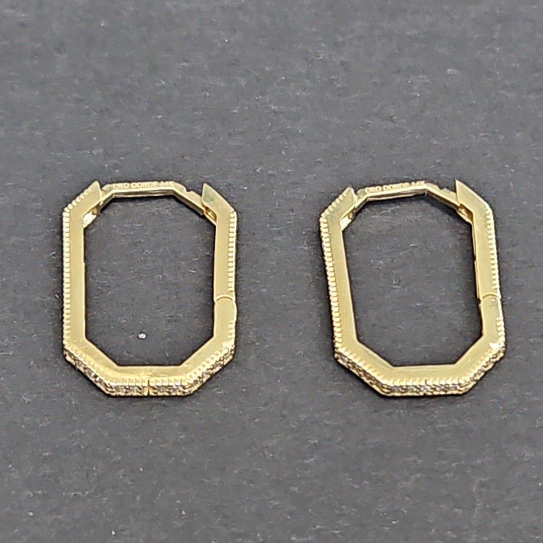 HUGGIES ORO 14K 2.6 (NUEVO)