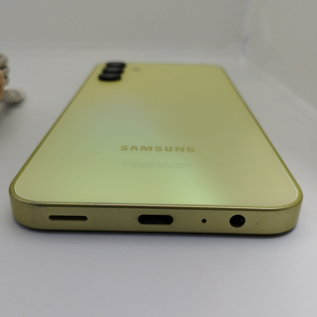 CELULAR SAMSUNG GALAXY A15 5G SM-A156M/N (2023) 128 GB 4 GB RAM (SEMINUEVO)