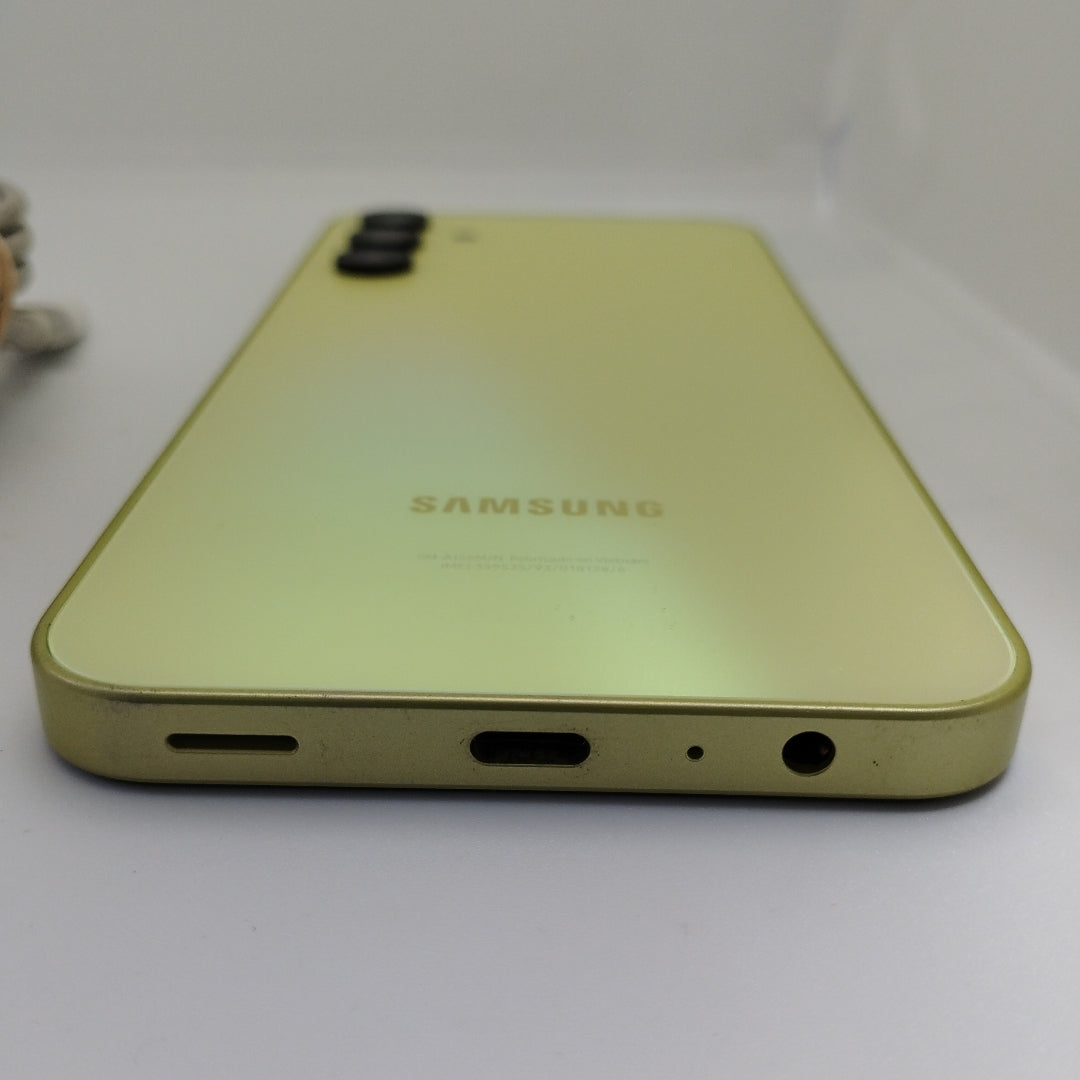 CELULAR SAMSUNG GALAXY A15 5G SM-A156M/N (2023) 128 GB 4 GB RAM (SEMINUEVO)
