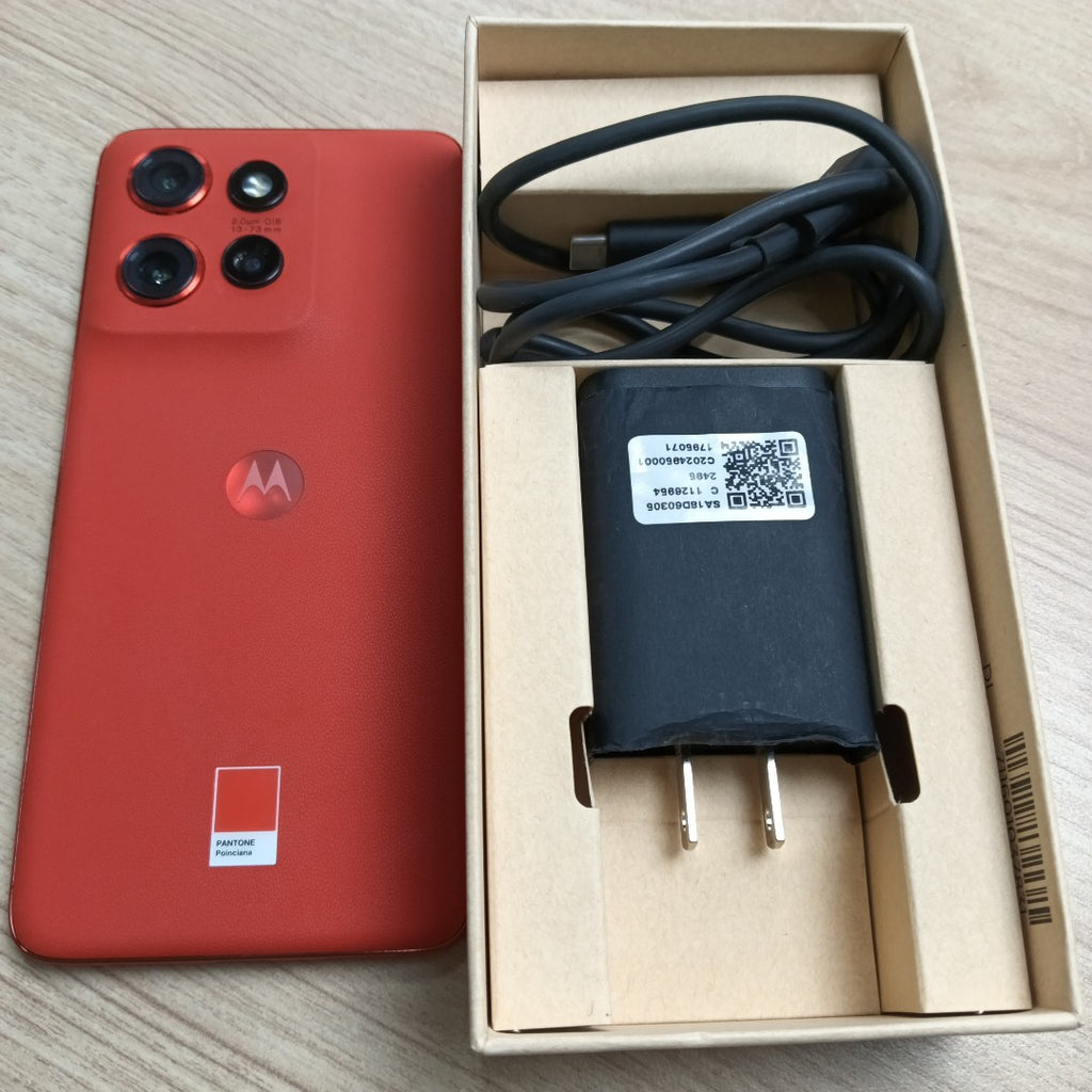 CELULAR MOTOROLA EDGE 50 NEO XT2409-2 (2024) 256 GB 8 GB RAM (SEMINUEVO)