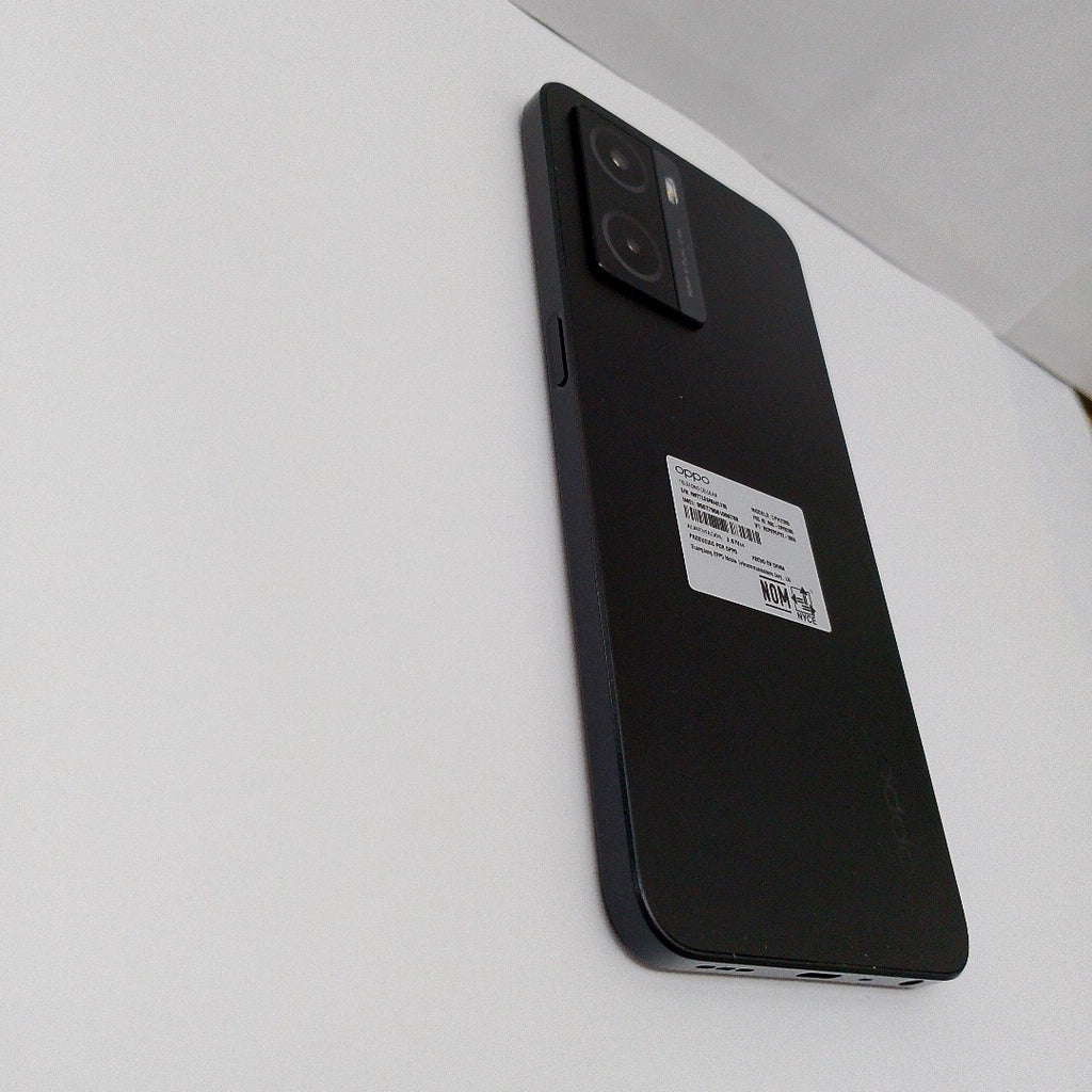 CELULAR OPPO  A77 CPH2385 128 GB 4 GB RAM (SEMINUEVO)