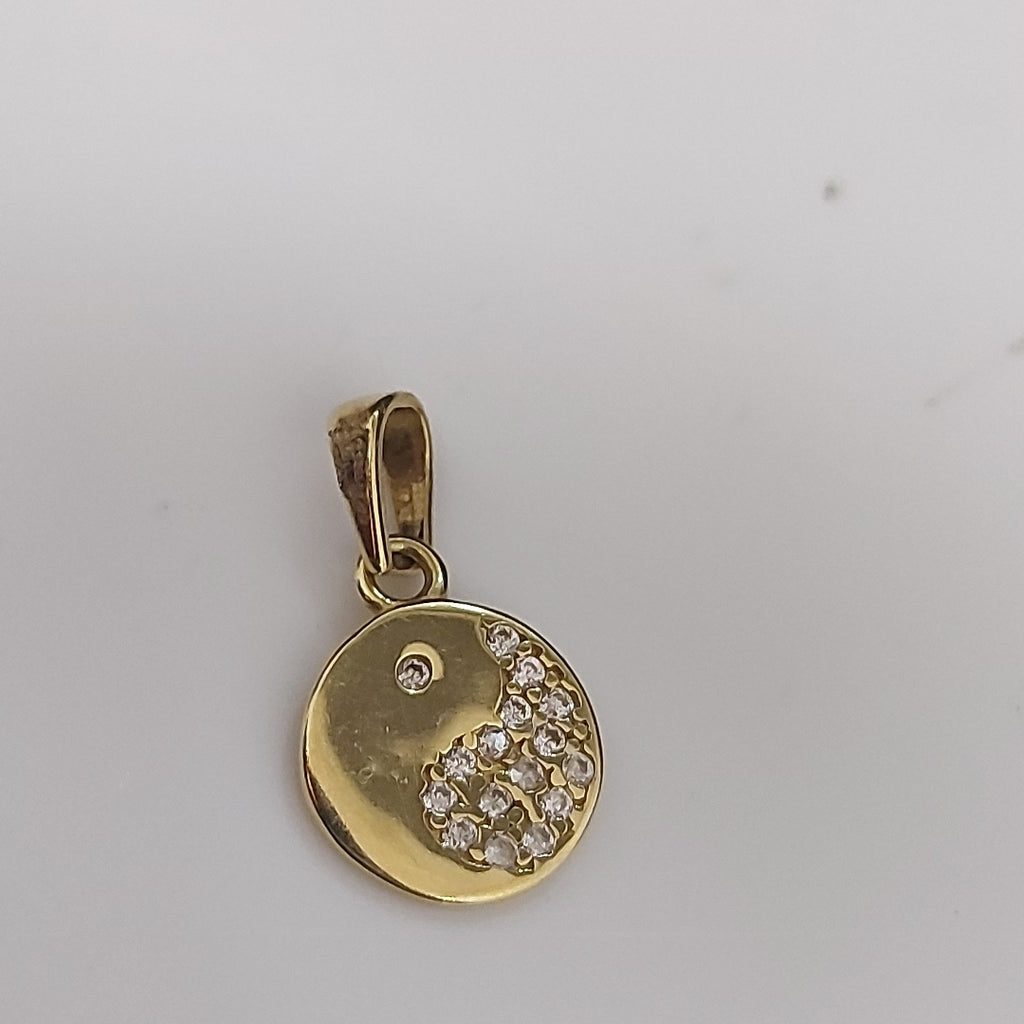 DIJE. ORO. 14 K 0.9 GRMS (SEMINUEVO)