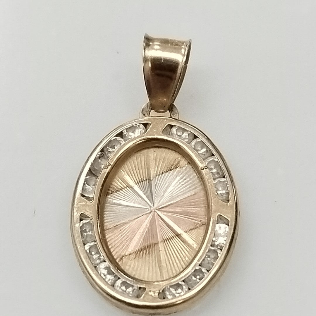 MEDALLA PERSONAL. ORO. 10 K 1 GRMS (SEMINUEVO)