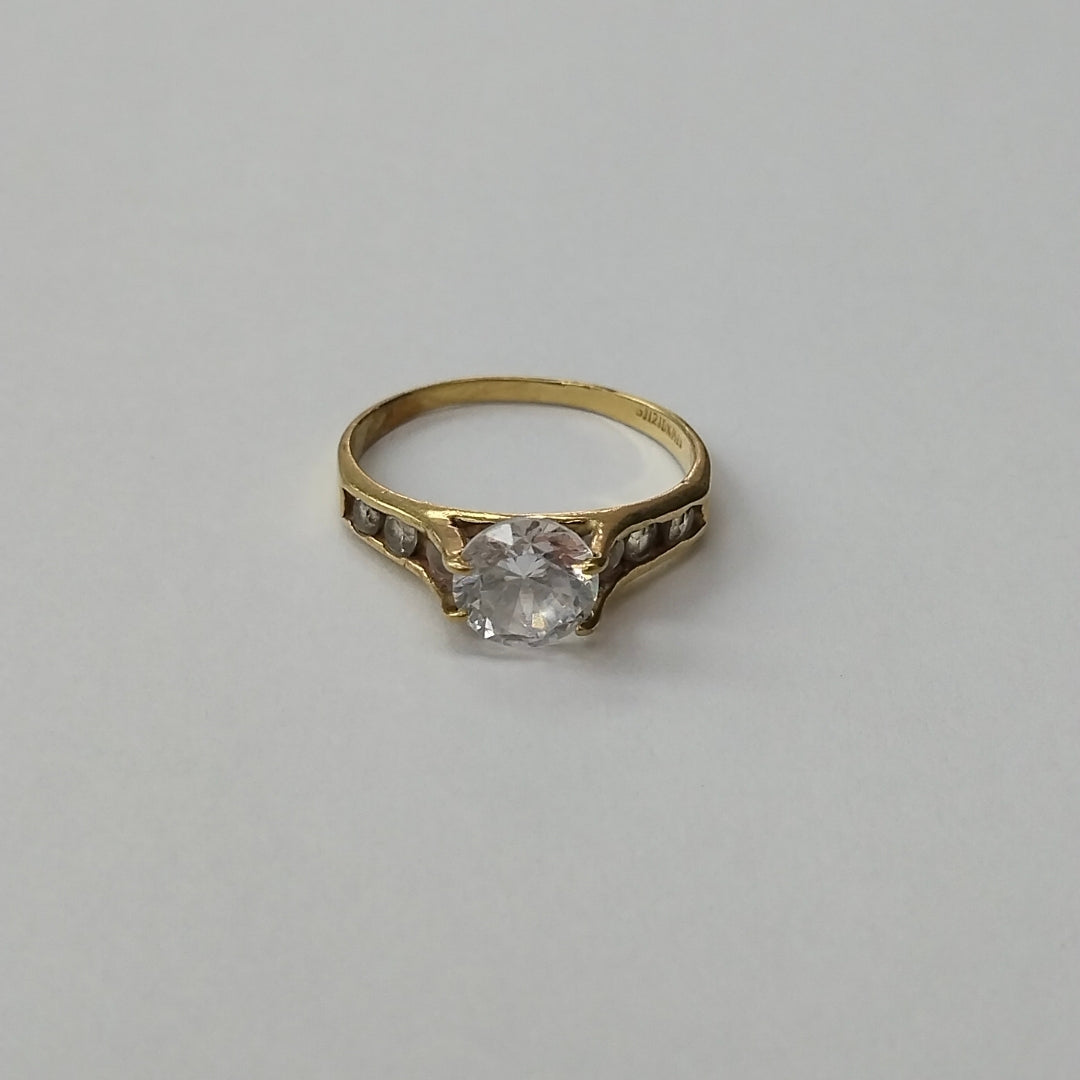 ANILLO. ORO. 10 K 2.2 GRMS (SEMINUEVO)