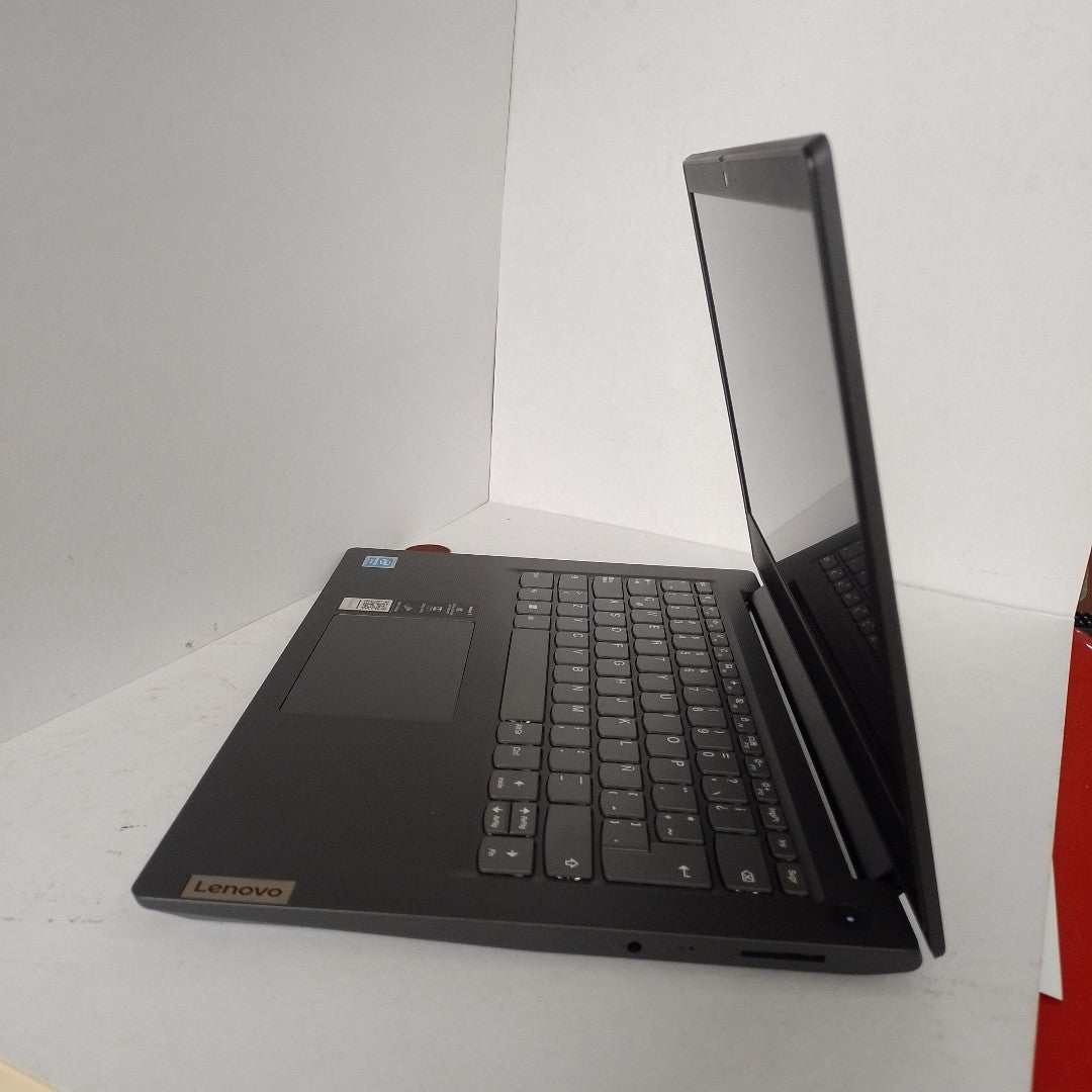 LAPTOP LENOVO IDEAPAD 3 14IGL05 (2022) 256 GB SSD 8 GB RAM (SEMINUEVO)