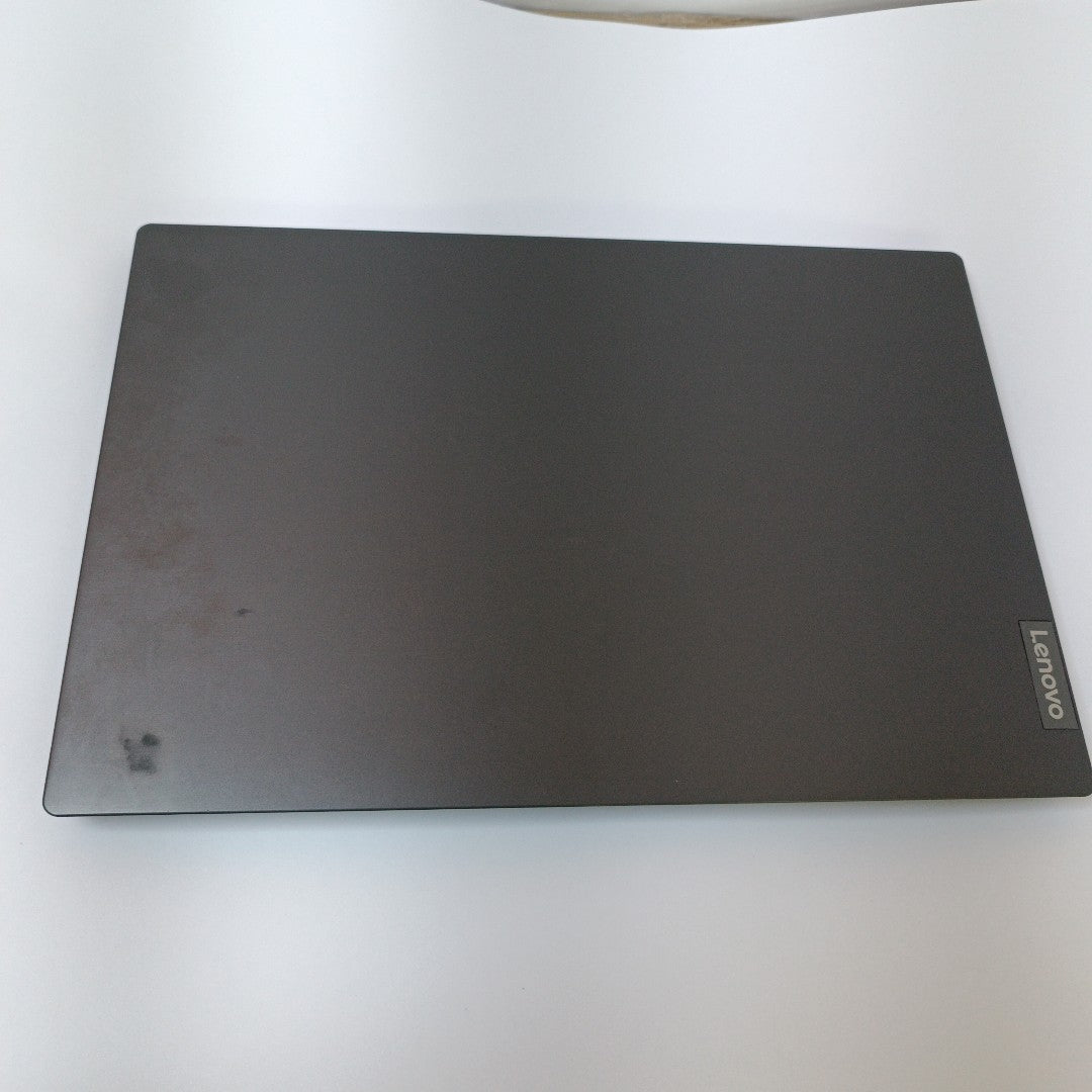 LAPTOP LENOVO V15-IGL (2022) 256 GB SSD 8 GB RAM (SEMINUEVO)