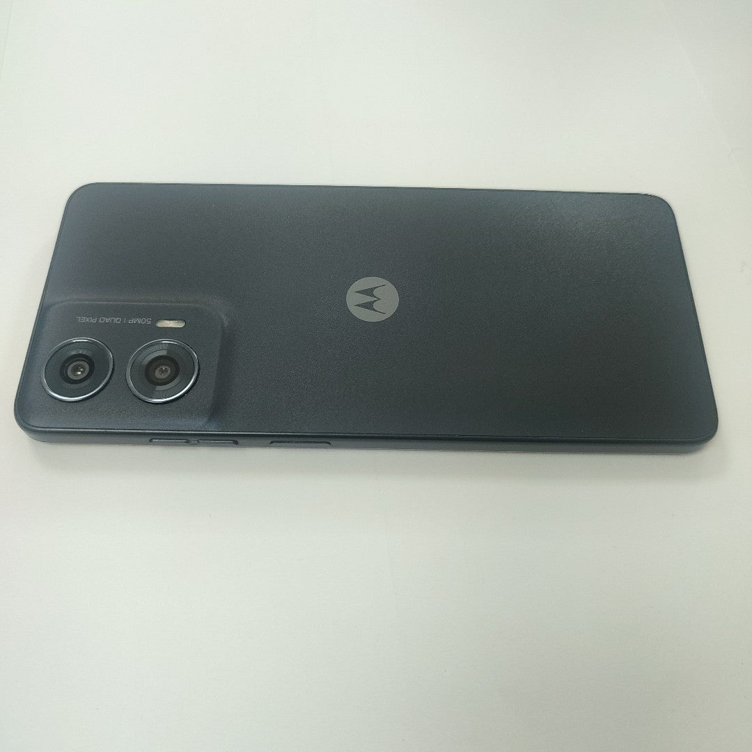 CELULAR MOTOROLA MOTO G24 XT2423-1 (2024) 256 GB 4 GB RAM (SEMINUEVO)