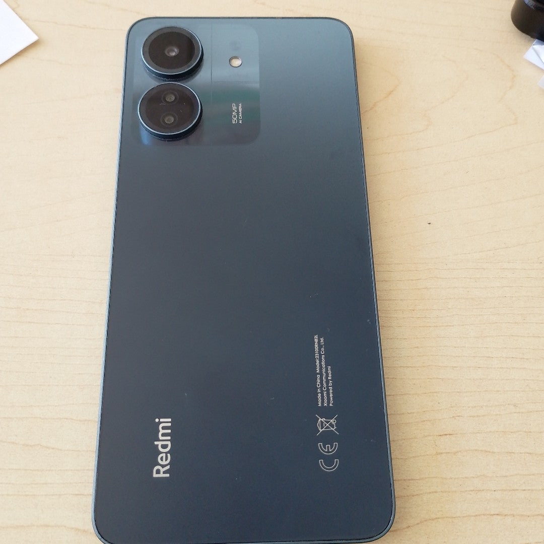 CELULAR XIAOMI REDMI 13C 23100RN82L (2023) 128 GB 6 GB RAM (SEMINUEVO)