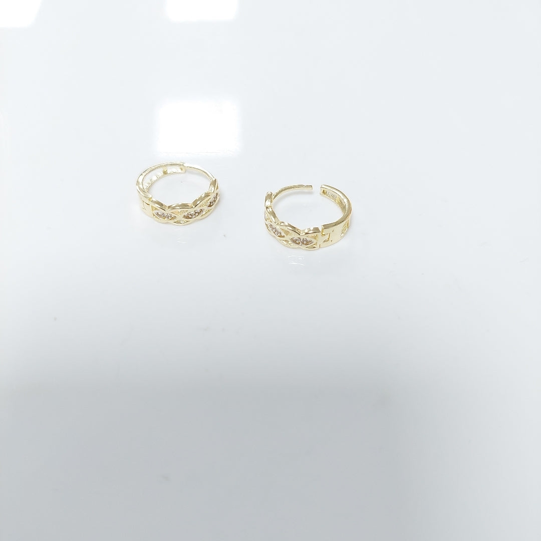 HUGGIES ORO 14K 2.1 (NUEVO)
